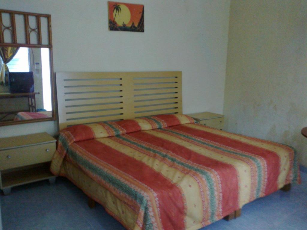 Casa De Huespedes Santa Fe Acapulco Hotel Стая снимка