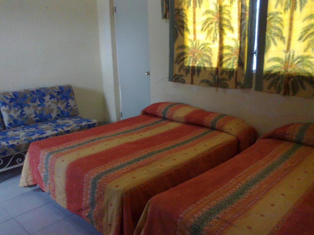 Casa De Huespedes Santa Fe Acapulco Hotel Стая снимка