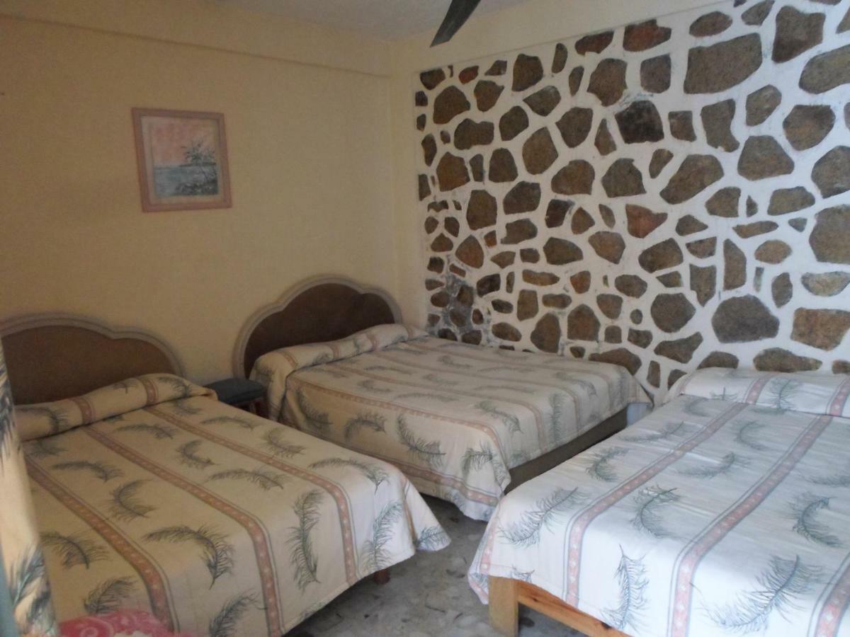 Casa De Huespedes Santa Fe Acapulco Hotel Екстериор снимка
