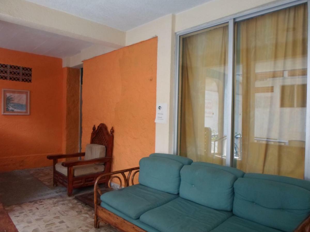 Casa De Huespedes Santa Fe Acapulco Hotel Екстериор снимка